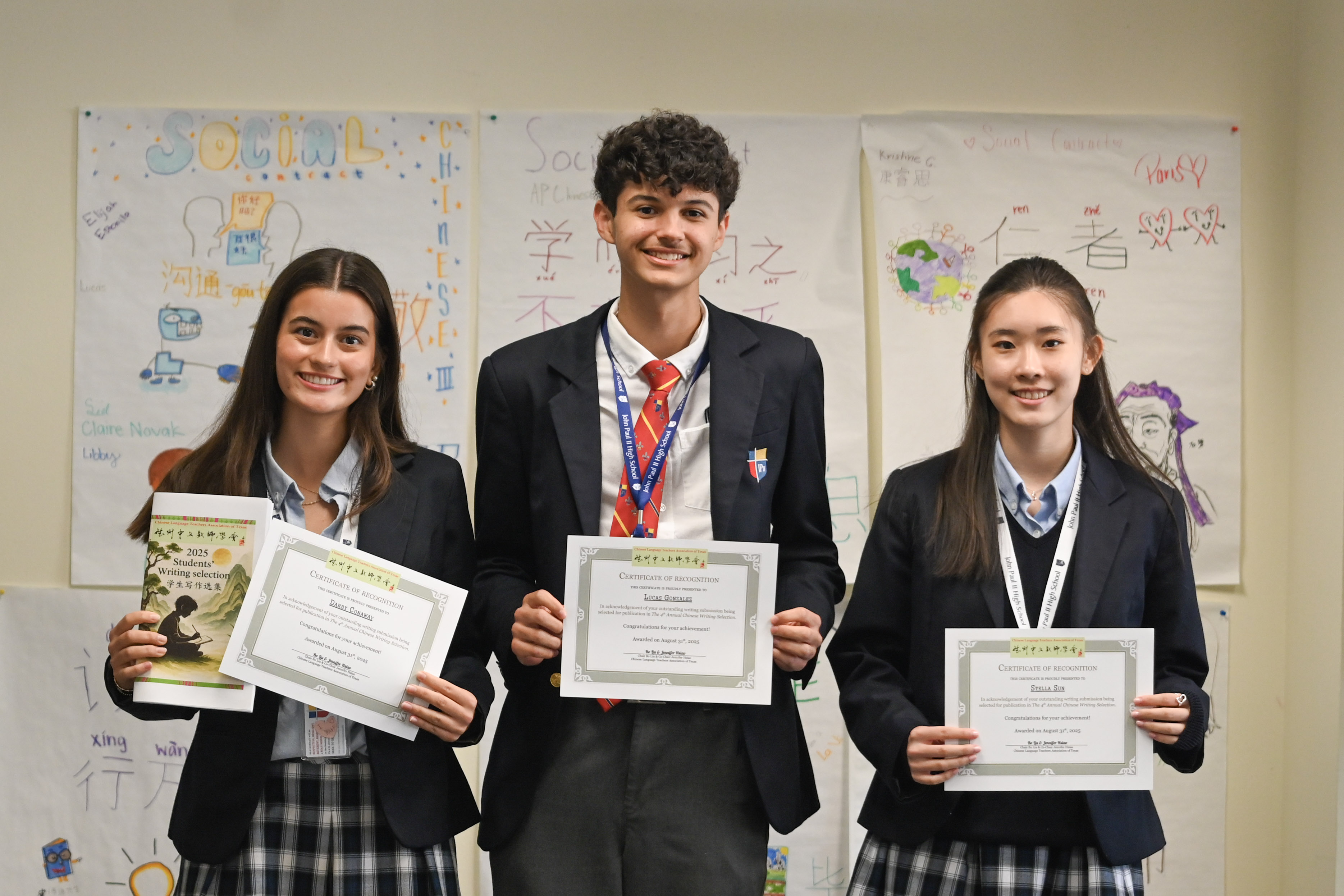 Group Photo Students Chinese Writing